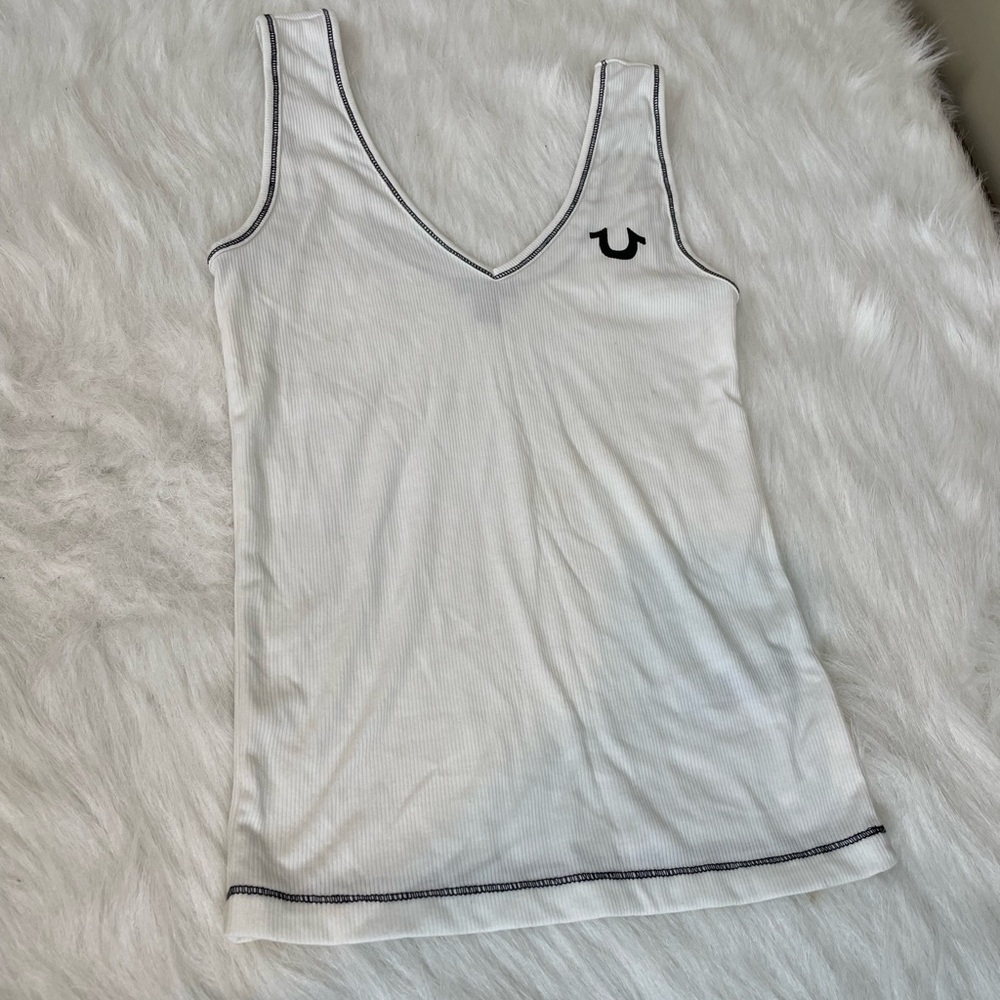 True Religion deep v ribbed White Tank Top black stitching y2k